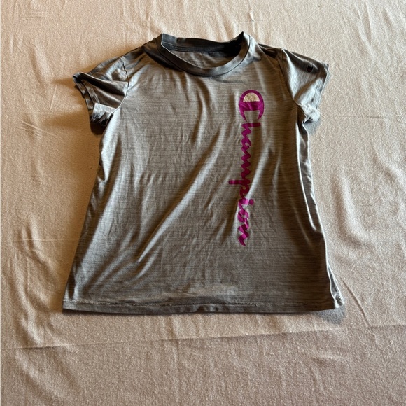 Champion Gray T-Shirt with Pink Logo Girls Size 14/16 - Picture 1 of 4